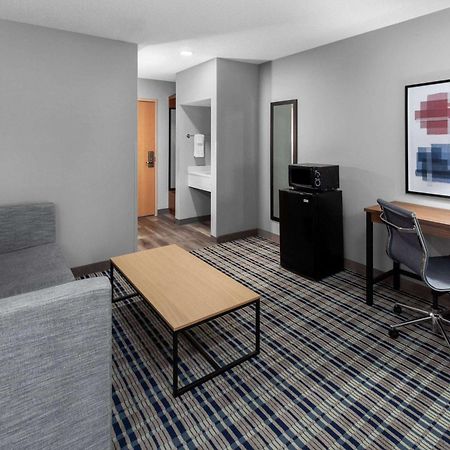 Americinn By Wyndham Eagle River Downtown Exterior photo