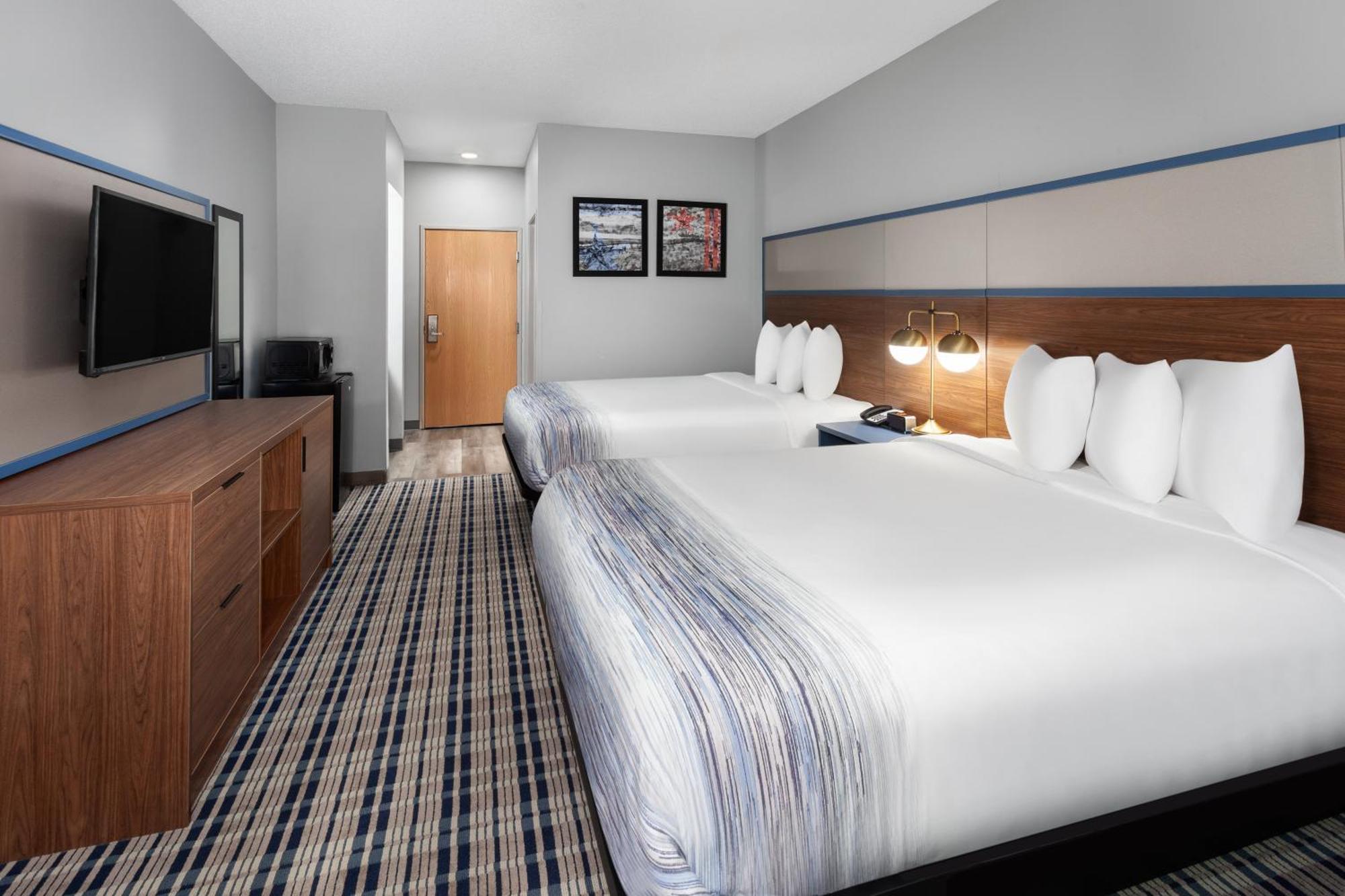 Americinn By Wyndham Eagle River Downtown Exterior photo